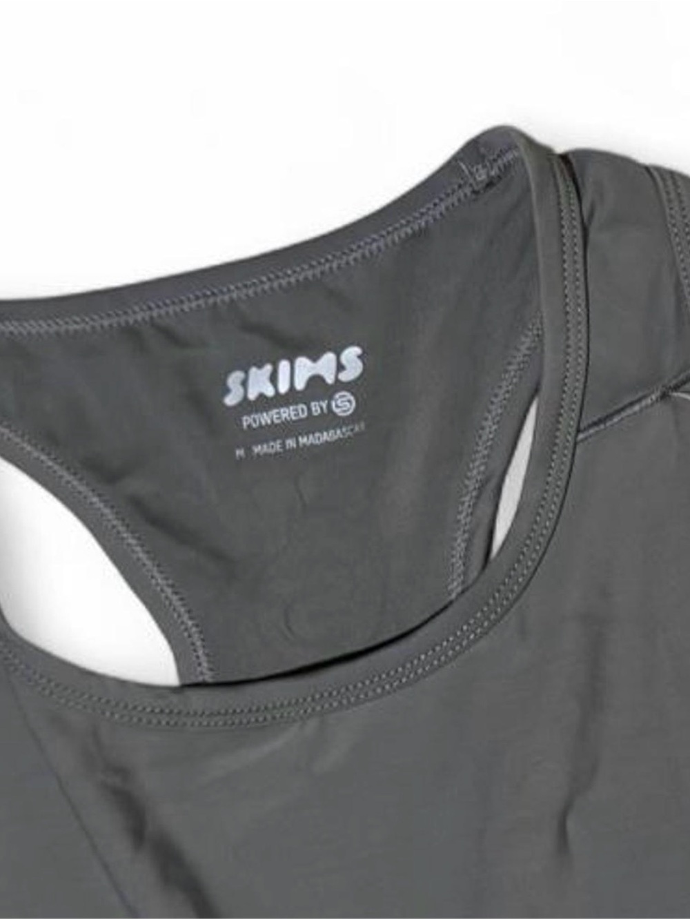 SKIMS Racerback Crop Tank - Picture 2 of 3